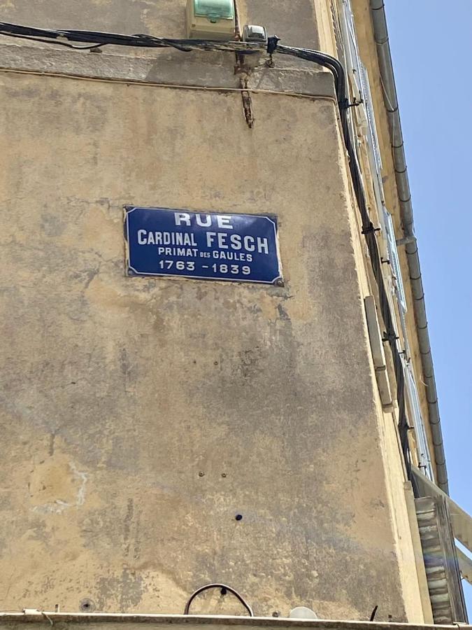 Superbe T2 En Plein Centre D'ajaccio, Rue Fesch Apartment *